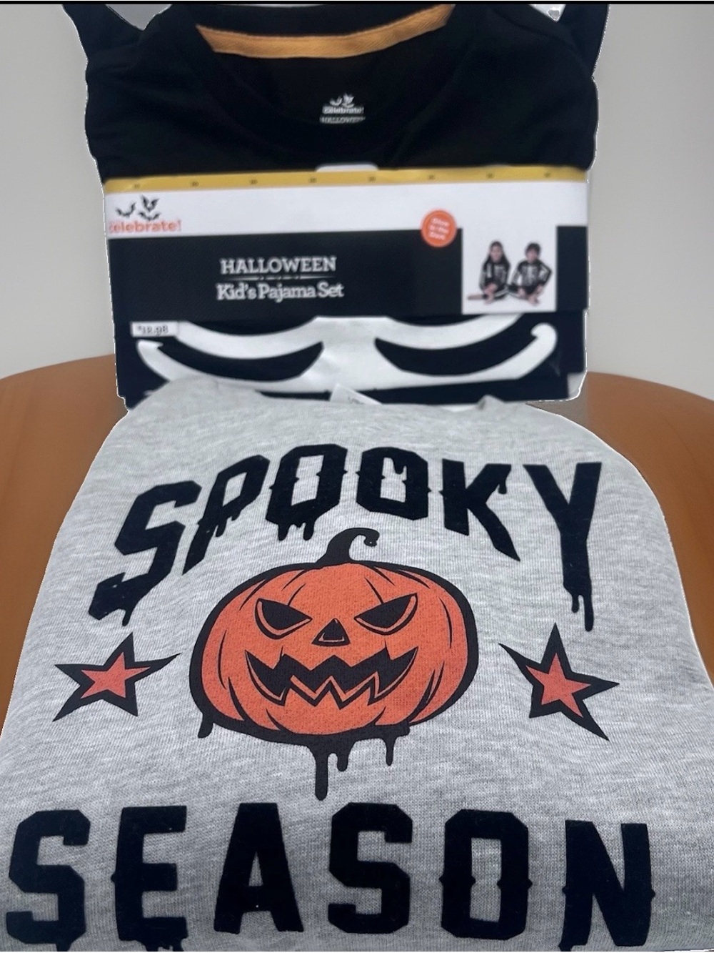 Wonder Nation Halloween Sweatshirt Heather Grey Size L, Glow In The Dark Pajamas